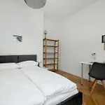 Bright Plac Muzealny In Perfect For Remote Work By Renters شقة فروتسواف
