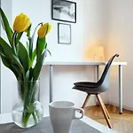 Bright Plac Muzealny In Perfect For Remote Work By Renters Wrocław